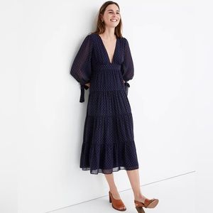 Madewell Petite Tie-Sleeve Tiered Midi Dress in Clipdot